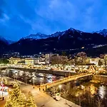 Appartamento Pino A Merano Centro Con Box